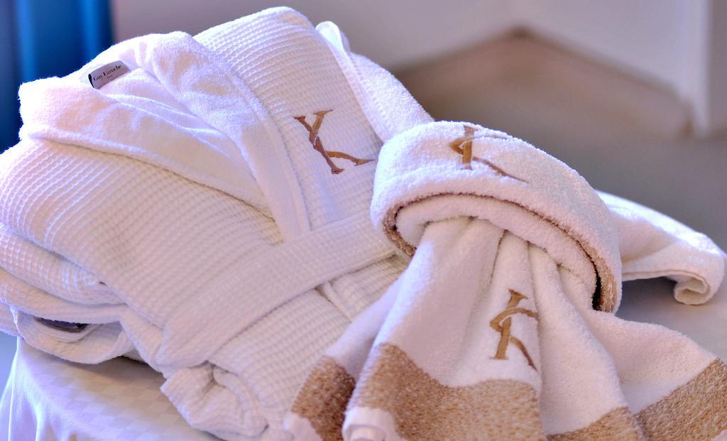 Kifines Suites Folégandros Zimmer foto